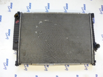 BMW. CHLADIČ VODY E32,34